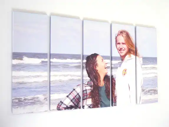 Een foto op canvas als meerluik verwerkt door fotogeschenk.