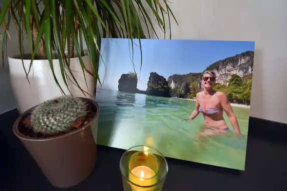 Het blok is ideaal om neer te zetten op een bureau, kast of dressoir.